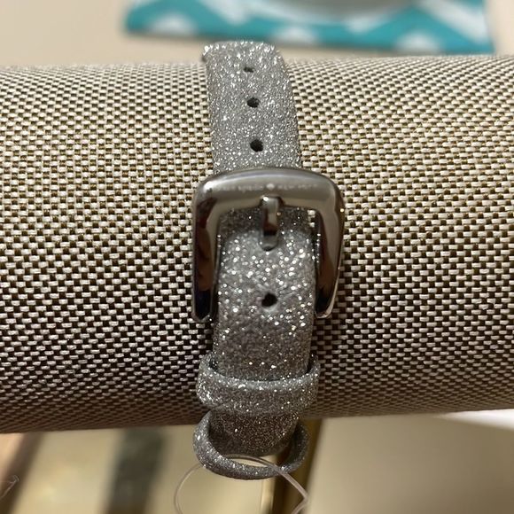 Kate Spade Watch ♠️♠️ - Picture 3 of 4